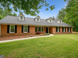 44 Oberlochen Way, Douglasville, GA 30134