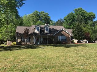 50 Buck Trl, Newnan, GA 30265