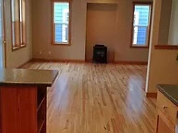 3rd image of 710 NE Day Lily Ln
