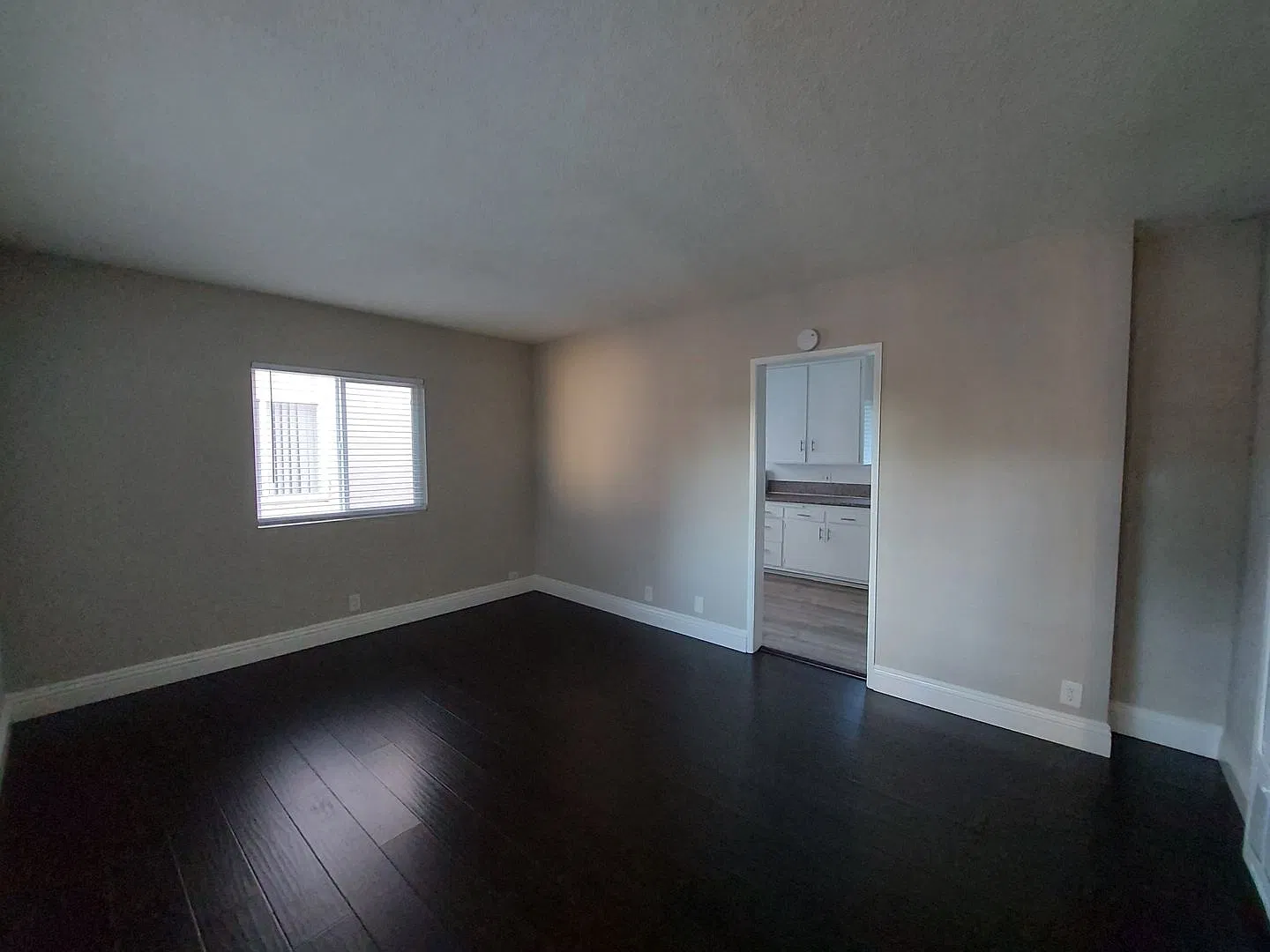 451 E 55th St LLC — Photo 2
