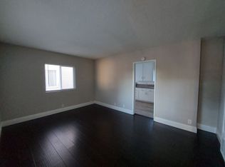 451-465 E 55th St #3, Long Beach, CA 90805