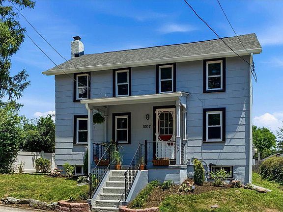 2nd image of 1007 Livingston Ave