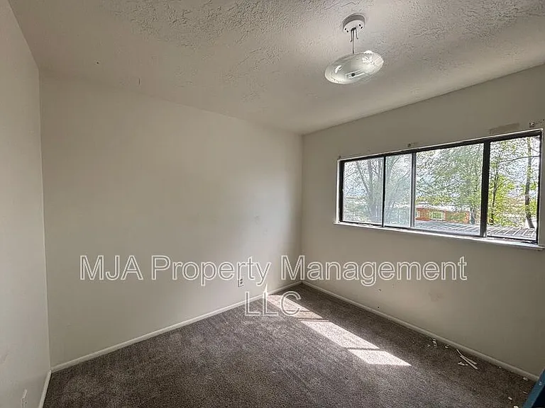 1149 W 1600 N — Photo 6