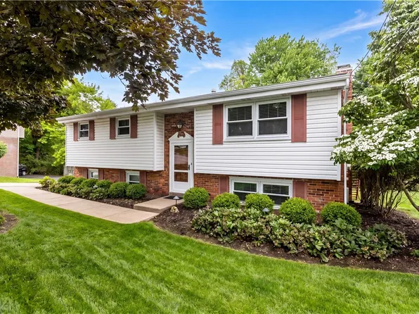 416 Peters Dr, Glenshaw, PA 15116
