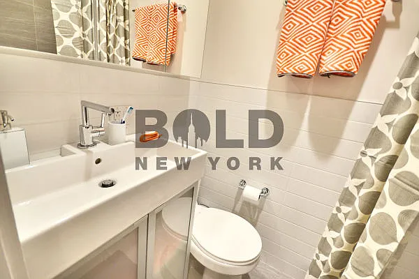 Rented by Bold New York | media 89