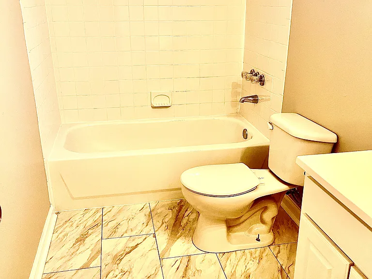 1405 S Dupre St #1407 — Photo 2