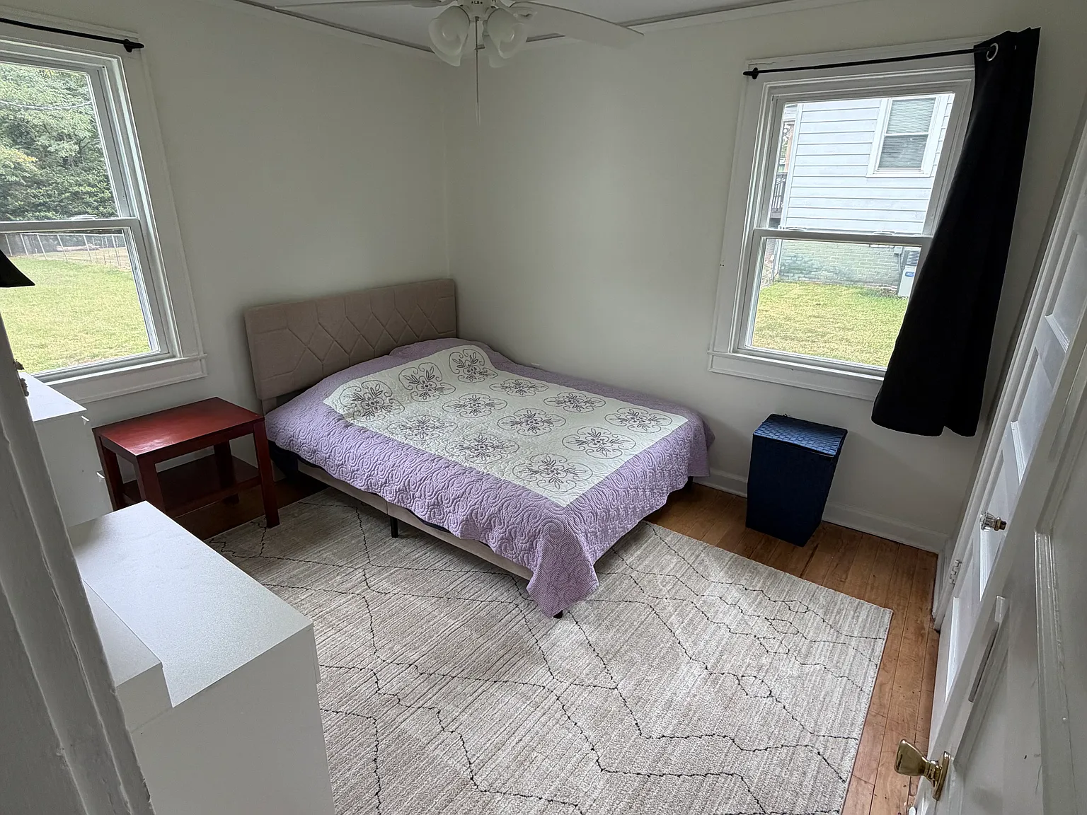 2 bed, 986 sqft, $1,000 — Photo 3