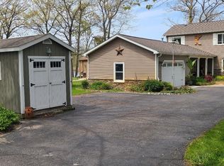 3386 Horrell Ct, Fenton, MI 48430