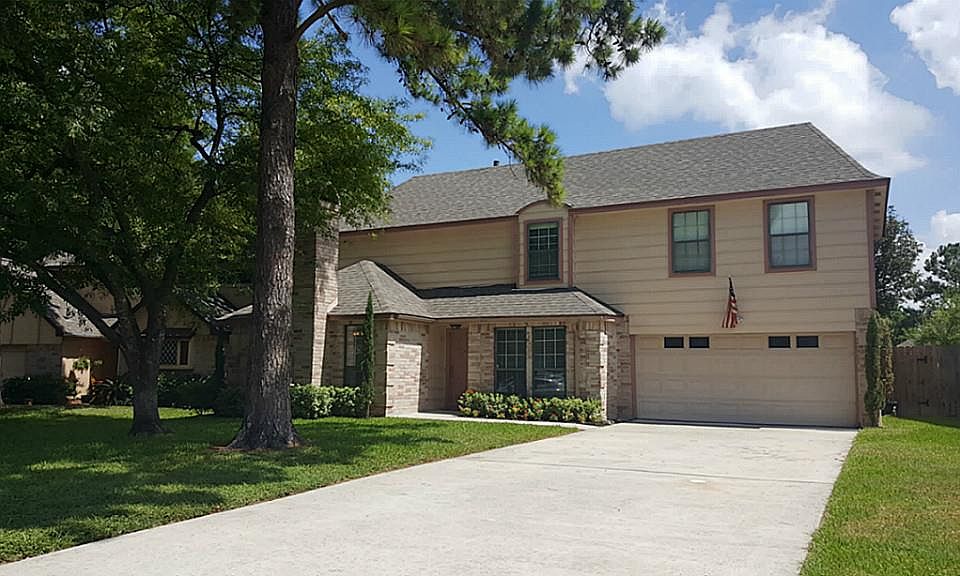 1st image of 19410 Navarro Mills Dr