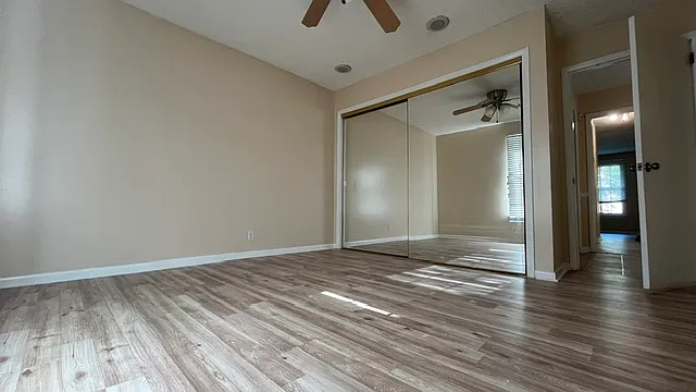 107 Redondo Ct S — Photo 3