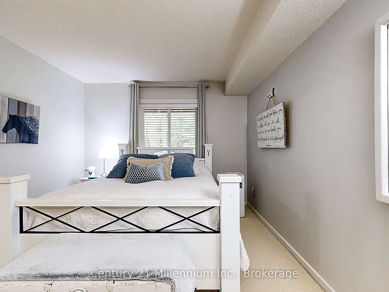 23 Dawson Dr #98 — Photo 23