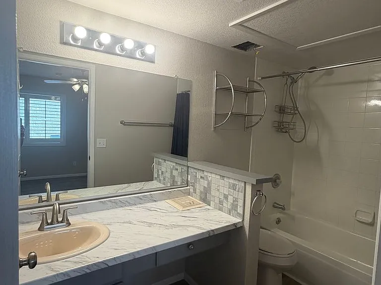 1989 Mesquite Ave #44 — Photo 19