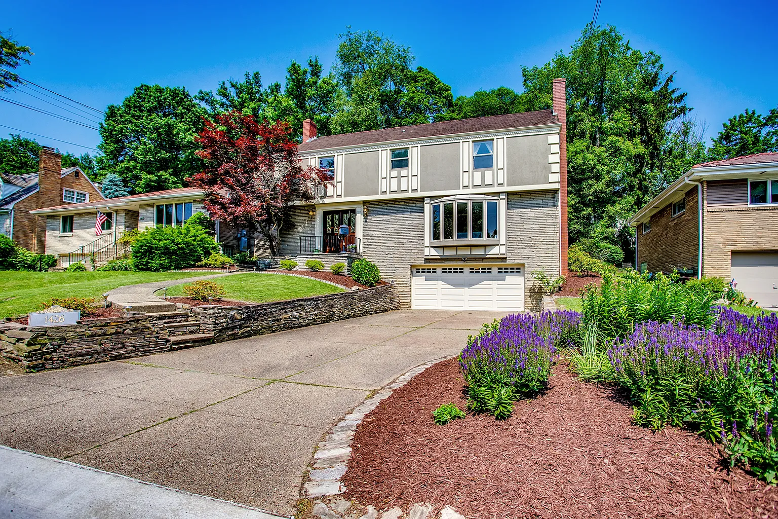 1426 Mohican Dr photo 1