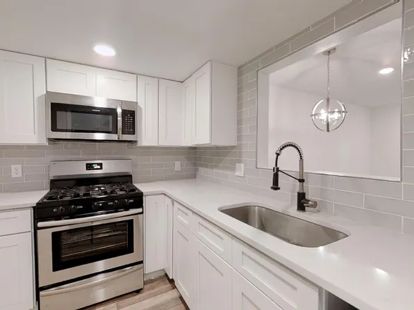 1913 Hearthstone Dr Unit D, Austin, TX 78757