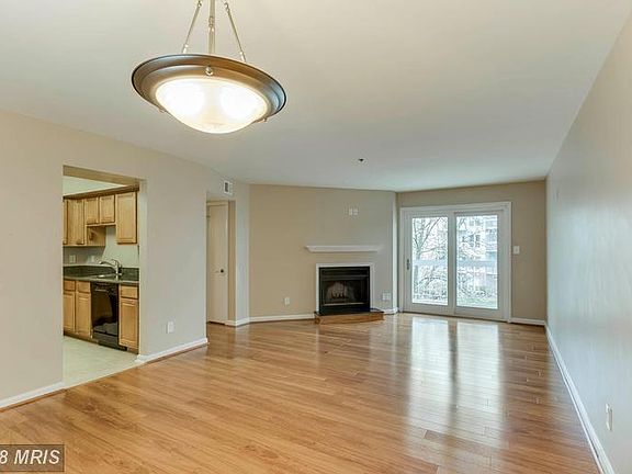 Really big space and so light and bright!