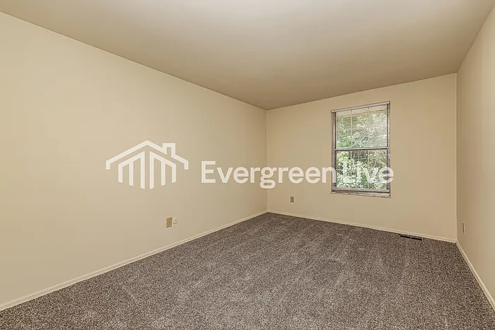 8113 Mount Aetna St — Photo 13