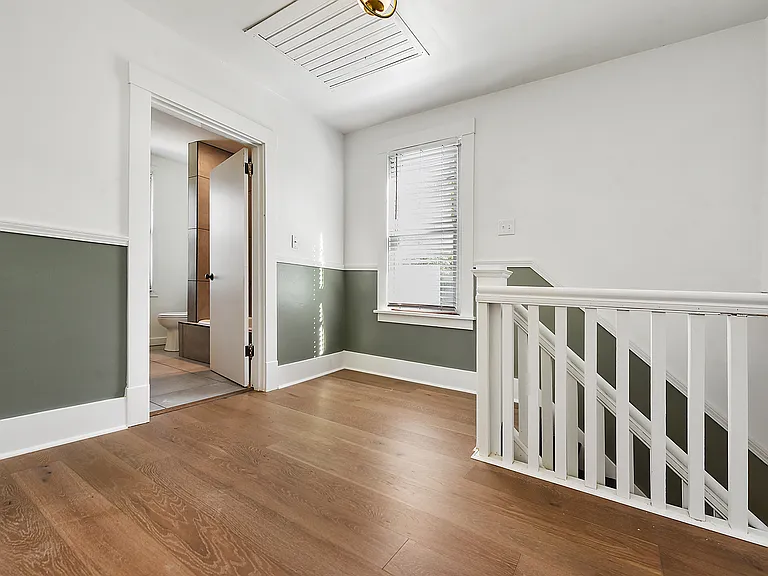 3317 Hill St — Photo 19