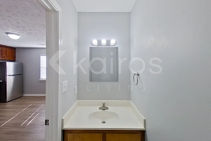 168 Deer Pkwy — Photo 9