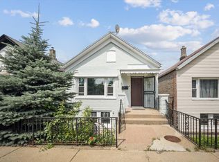 3332 S Bell Ave, Chicago, IL 60608