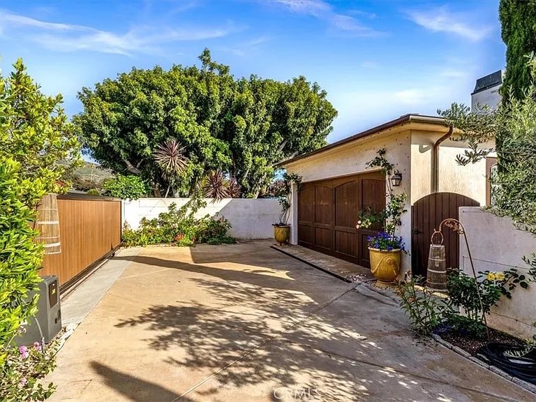31512 Bluff Dr — Photo 51