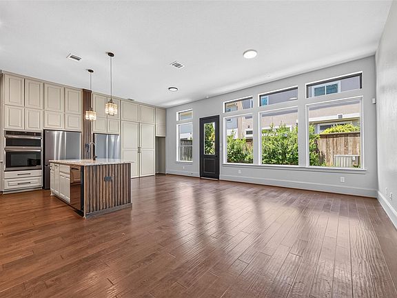 5th image of 11008 Aspen Reserve Way