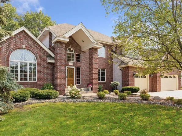 590 Watersedge Ter, Mendota Heights, MN 55120