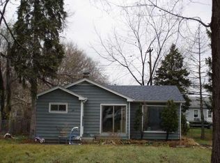 513 N Harrison Ave, Aurora, IL 60506