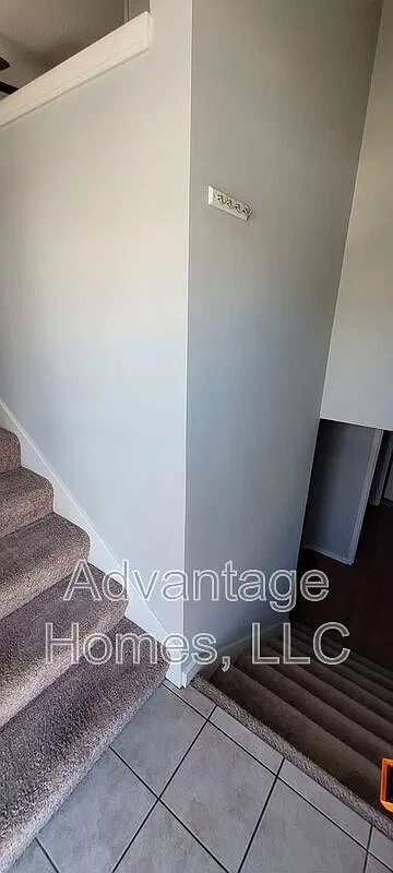 3 bed, 2.0 bath, 1700 sqft, $1,850 — Photo 3