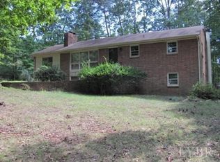 1211 Cedar Hill Dr, Lynchburg, VA 24502