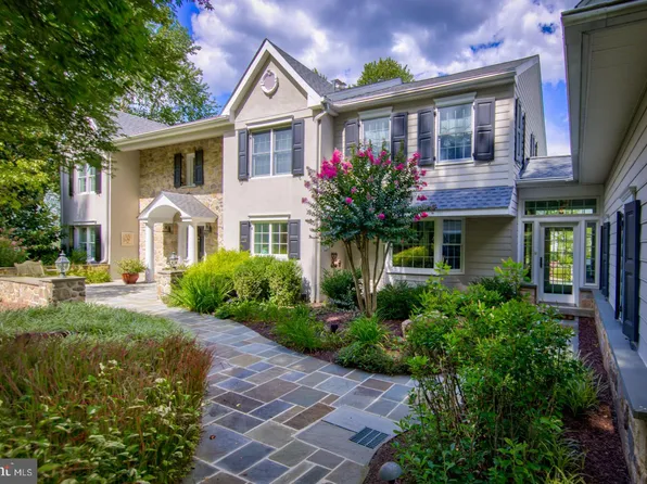 228 S Fairfield Rd, Devon, PA 19333