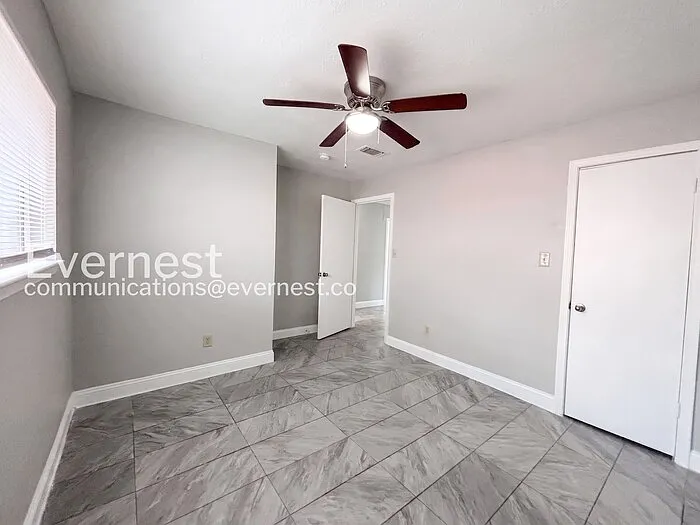 1334 Willersley Ln — Photo 17