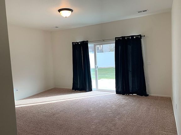 4th image of 1511 Woodcock St