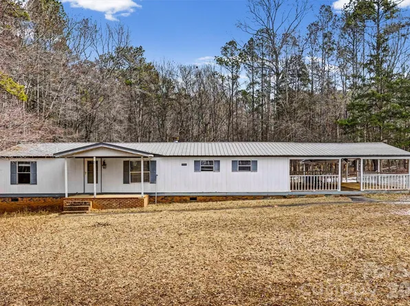 1612 Honeysuckle Pond Rd, Rock Hill, SC 29732
