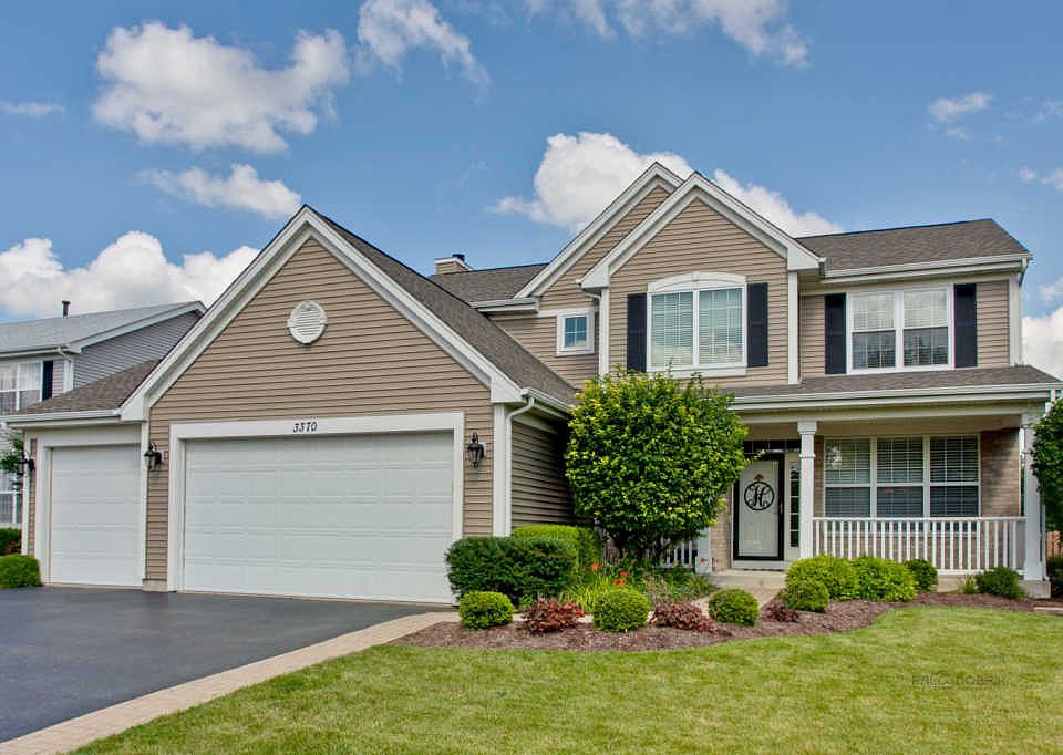 1st image of 3370 Aurora Dr