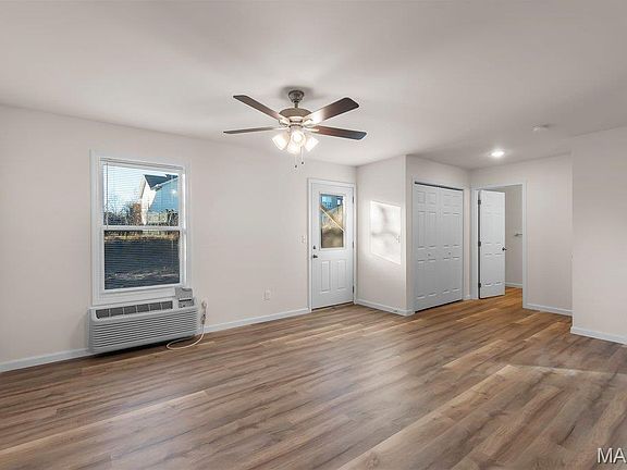 5th image of 175 Highland Hills Dr