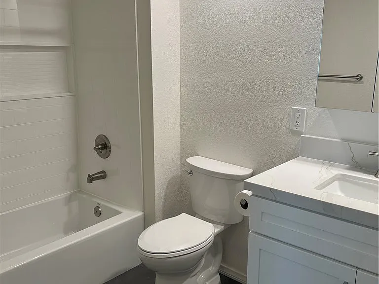234 E Fern Ave #106 — Photo 16