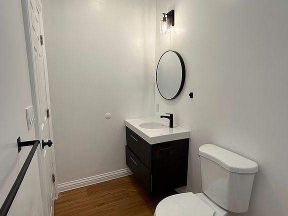 4th image of 6240 Wiehe Ave #A