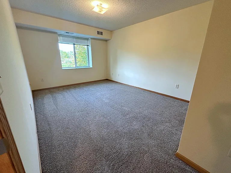 Arcade Estates West — Photo 35