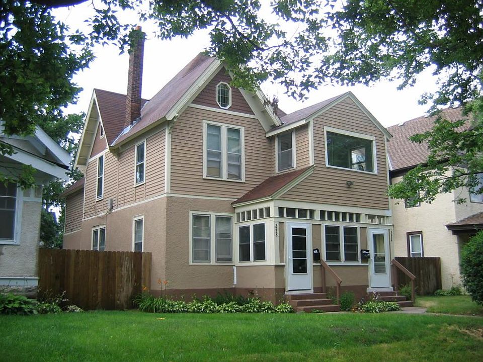 1st image of 3236 1st Ave S
