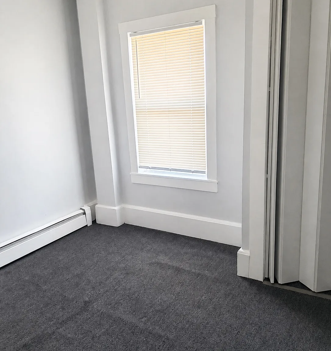 2 bed, 1000 sqft, $1,850 — Photo 3