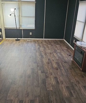 4th image of 74 Royal Hills Ln