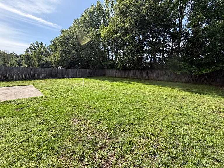 21 Weatherwood Dr — Photo 42