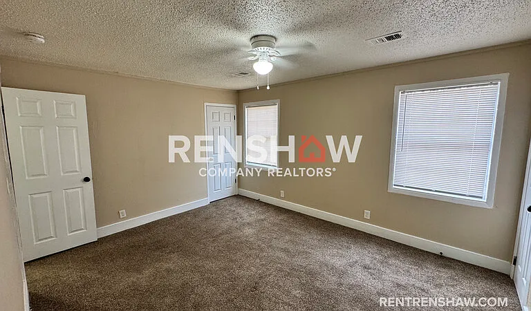 822 Eyers Rd — Photo 15