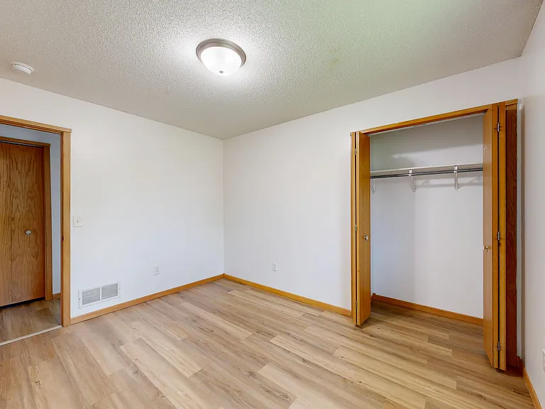 Bedroom #2: Upper Level