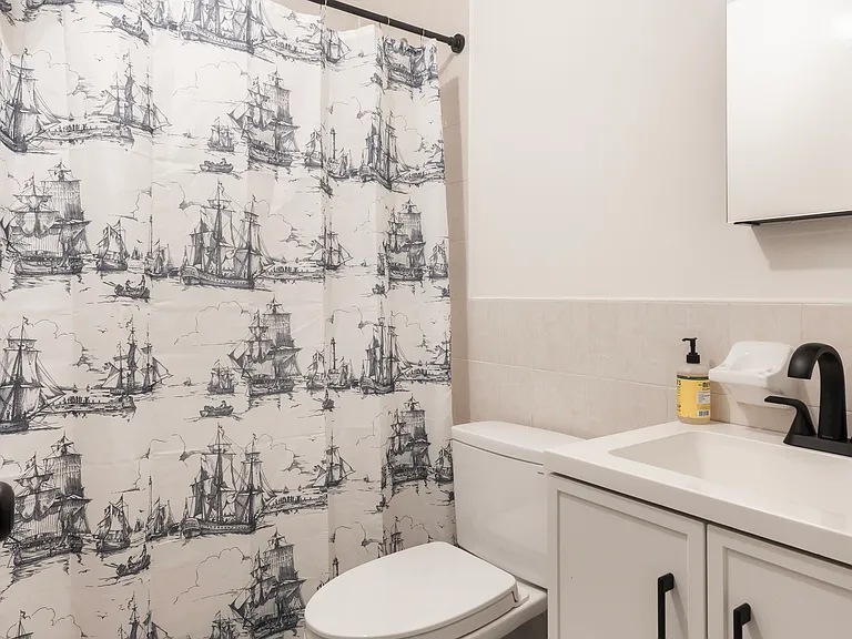 776 Putnam Ave #1 — Photo 9