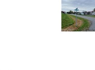 1094 Colonial Dr, Salem, OH 44460