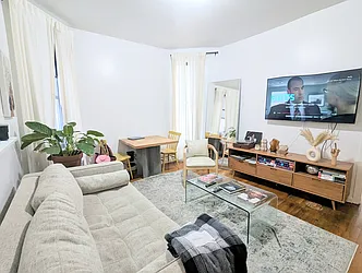 Rented by Manhattan Spaces