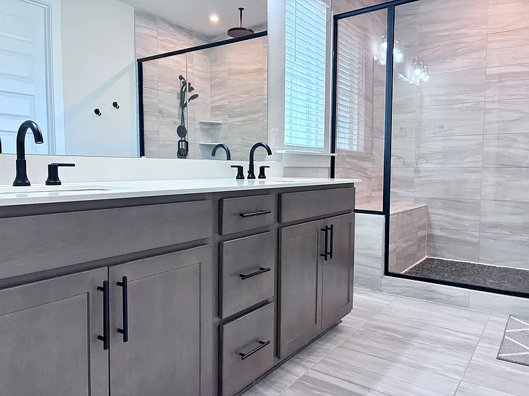 2033 Florine Dr — Photo 29