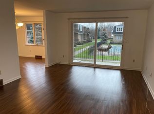 1419 N Forest Rd APT 2, Amherst, NY 14221