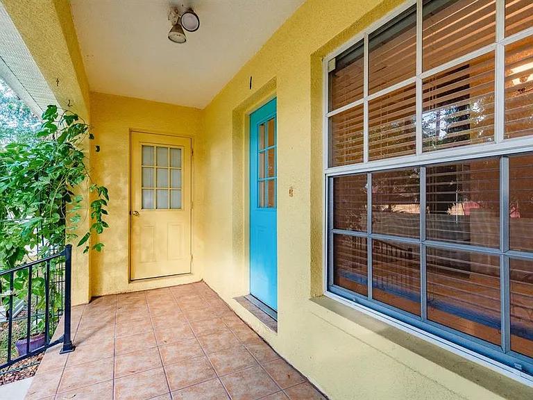 406 S Bayview Blvd #1 — Photo 4